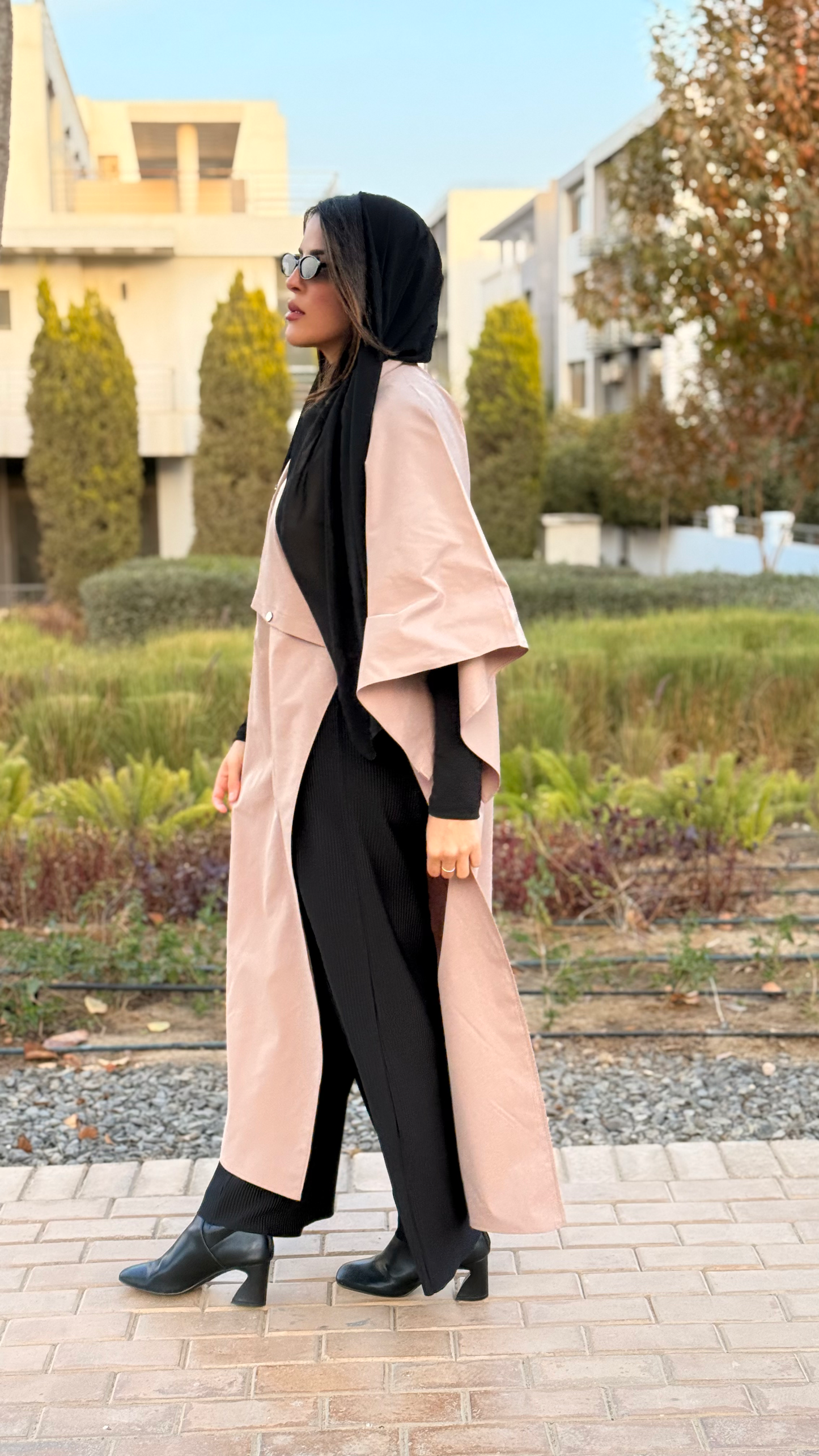 Splitted Trench Coat