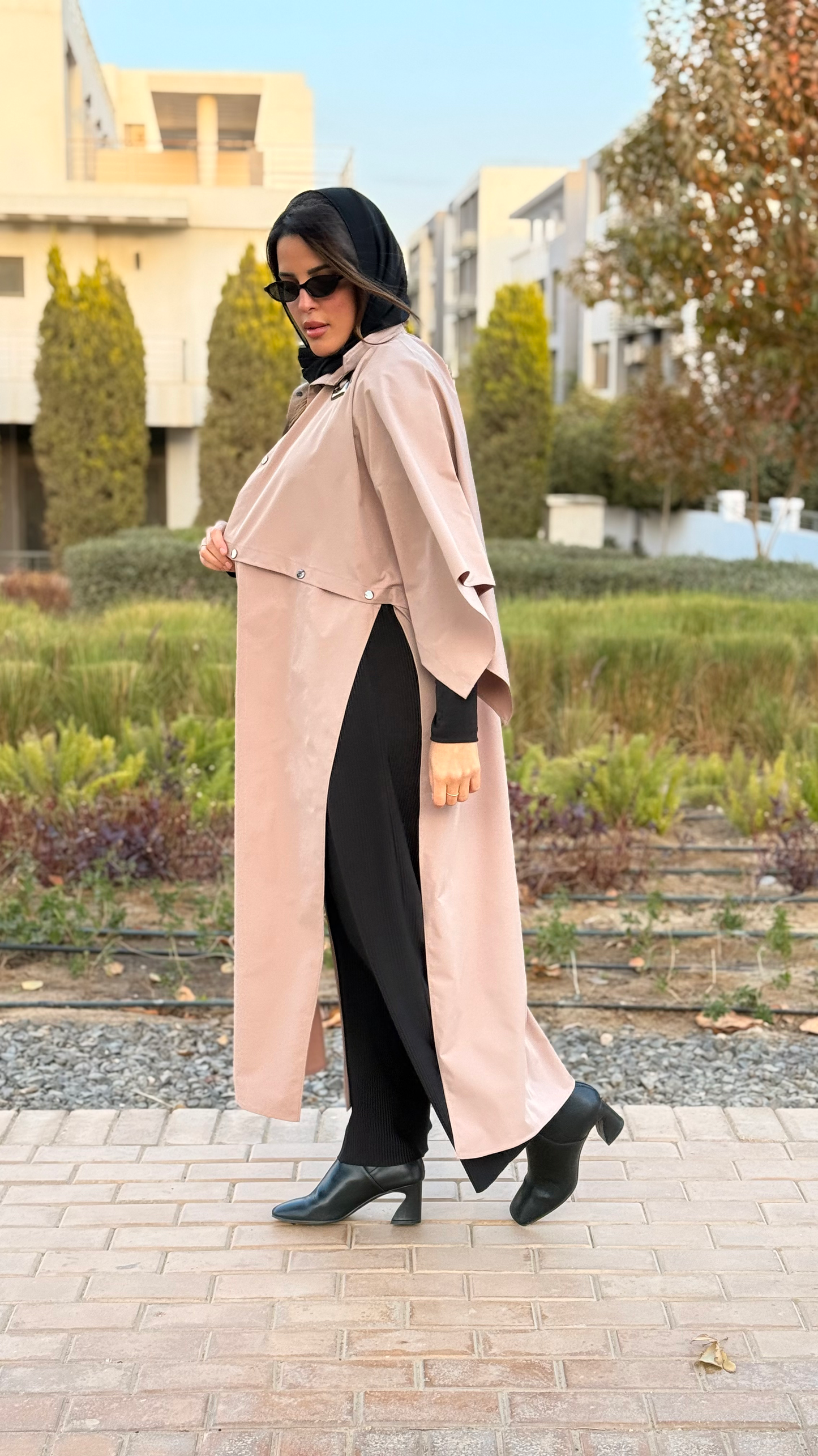 Splitted Trench Coat